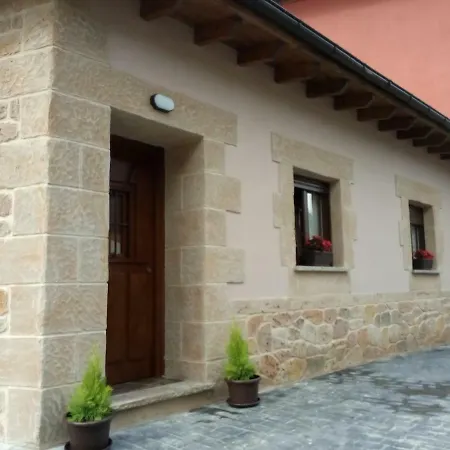 Prázdninový dům Vivienda Vacacional El Rinconin De Sobrevilla